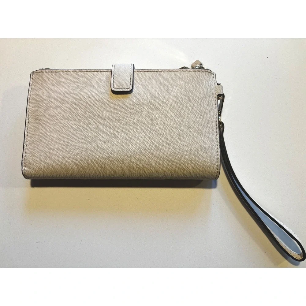 Michael Kors‎ Wristlet Clutch Wallet cream Saffiano Leather Zip Around Strap